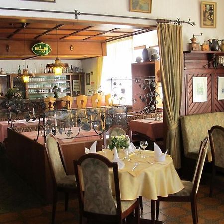 Hotel Garni Hauth Бернкастель-Кюс Экстерьер фото