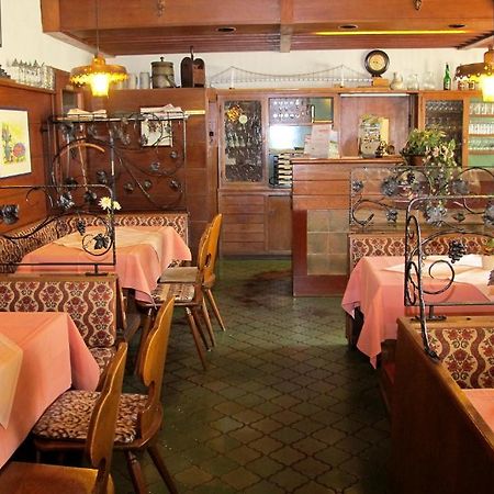 Hotel Garni Hauth Бернкастель-Кюс Экстерьер фото